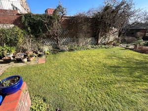 Photo 2- click for photo gallery